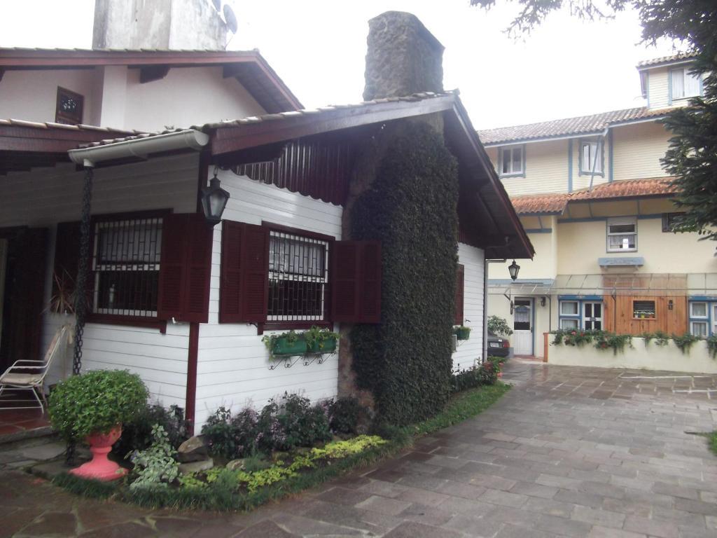 Pousada Floratta Recanto Da Ladeira Gramado Bagian luar foto
